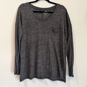 Old Navy Gray boyfriend long sleeve T with pocket
